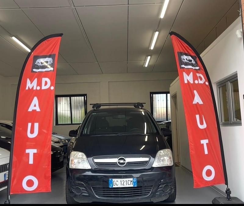 Usata Opel Meriva Cosmo 74 CV (54 kW) 2008 Nero Monovolume