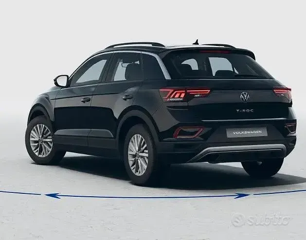 Usata VW T-Roc 116 CV (85 kW) 2024 Nero SUV