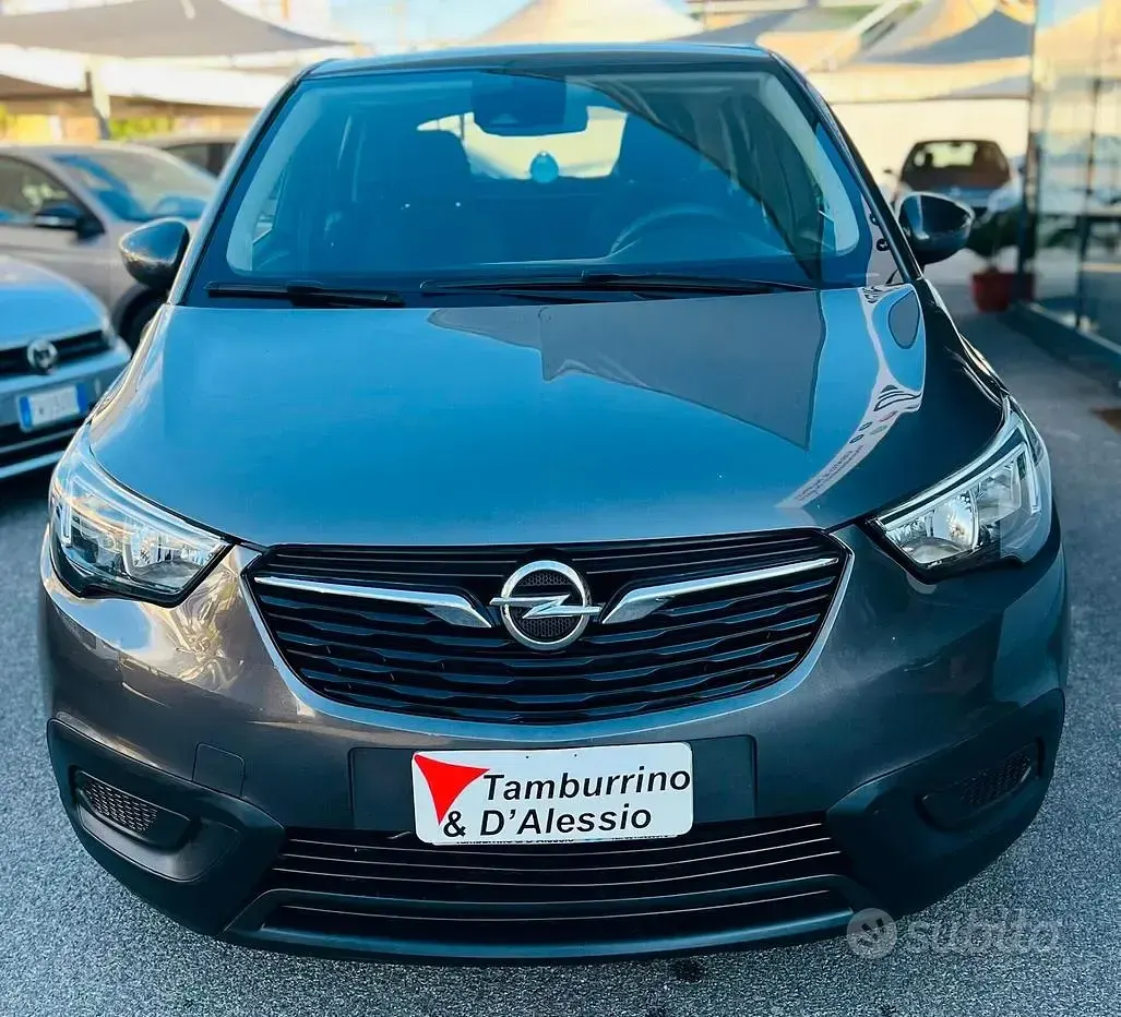 Usata Opel Crossland X S 102 CV (75 kW) 2019 Grigio SUV