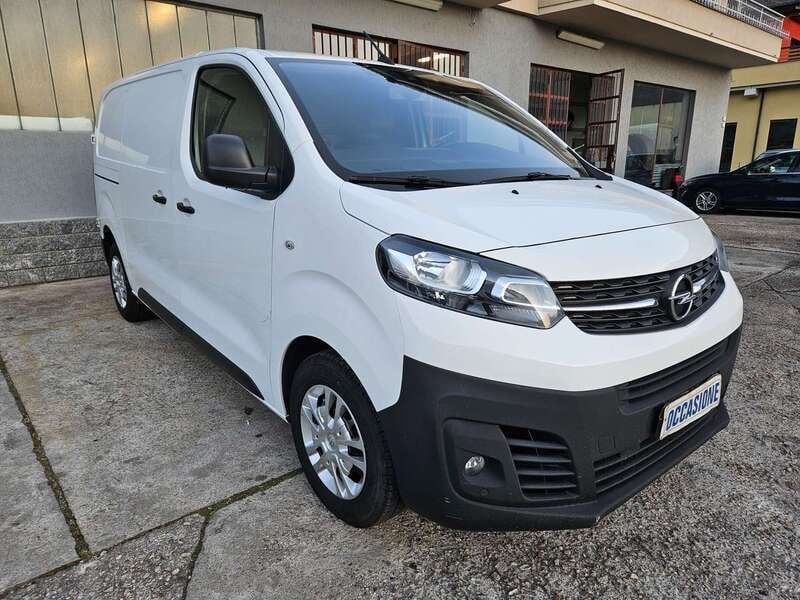 Usata Opel Vivaro 122 CV (89 kW) 2020 Bianco Monovolume