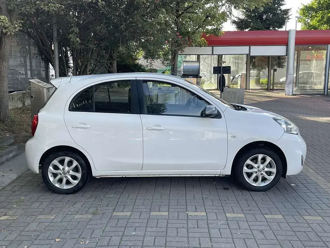 Usata Nissan Micra 80 CV (58 kW) 2015 Bianco Utilitaria