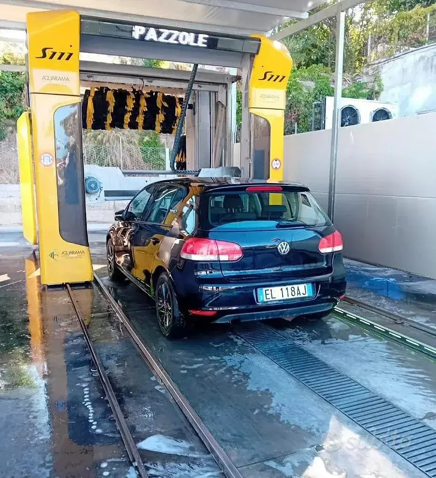 Usata VW Golf VI 102 CV (75 kW) 2012 Nero Berlina