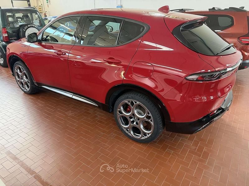 Usata Alfa Romeo Tonale Edizione Speciale 179 CV (131 kW) 2023 Rosso SUV