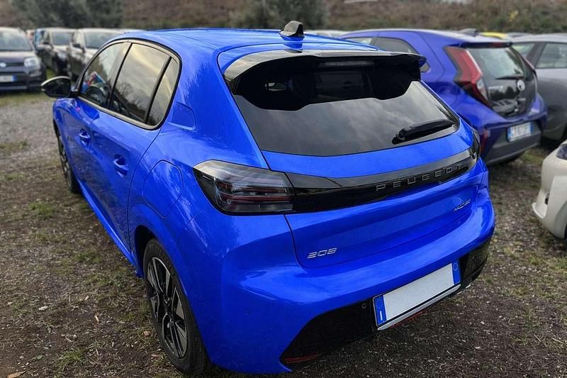 Usata Peugeot 208 Allure 101 CV (74 kW) 2024 Blu Utilitaria