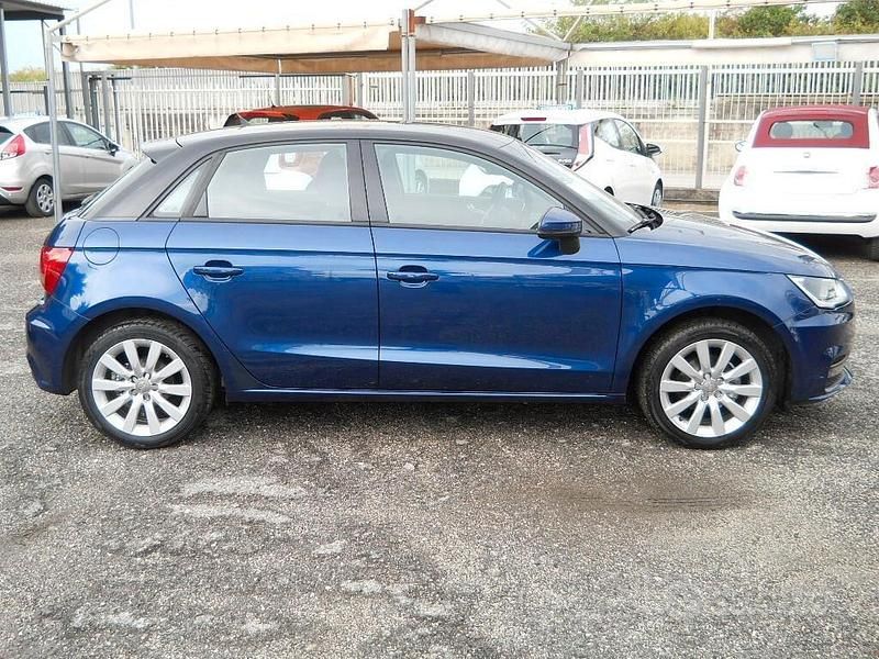 Usata Audi A1 90 CV (66 kW) 2016 Blu Utilitaria