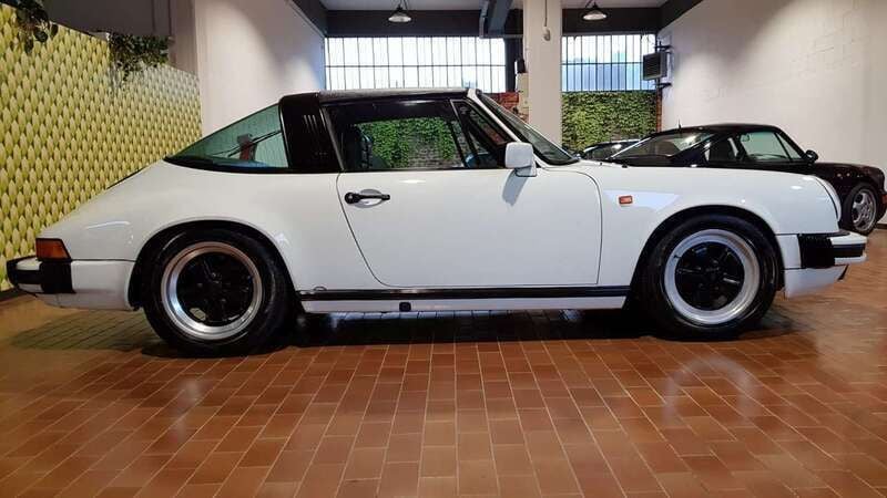 Usata Porsche 911 204 CV (150 kW) 1983 Bianco Cabrio