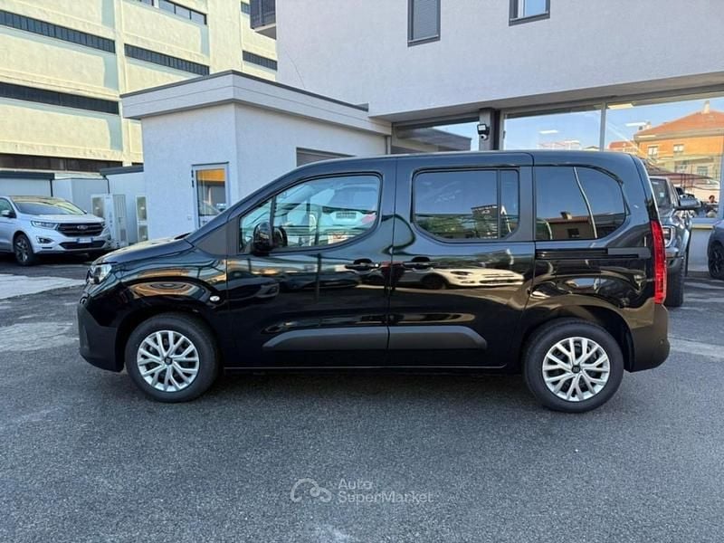 Nuova Fiat Doblò 102 CV (75 kW) 2025 Nero Monovolume
