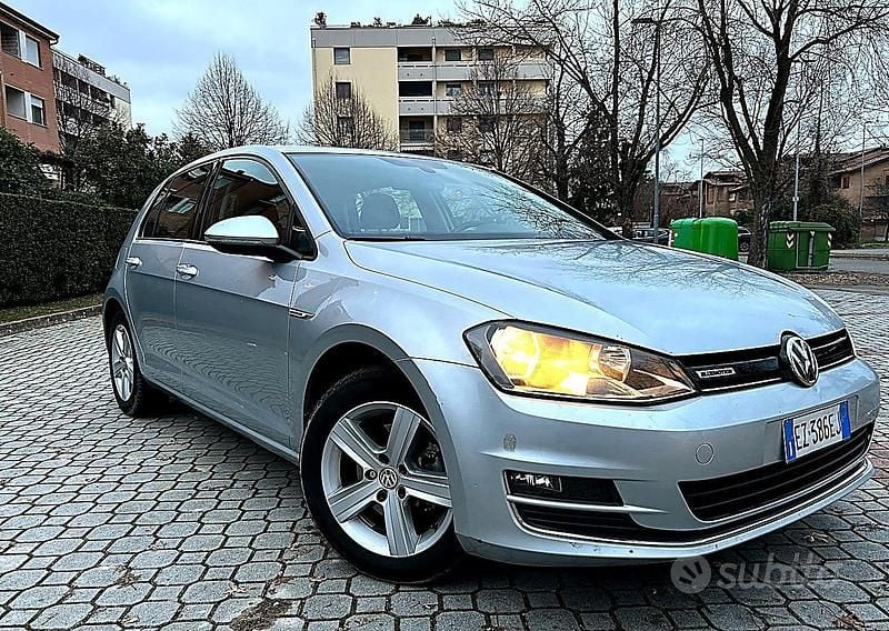 Usata VW Golf VII 110 CV (80 kW) 2016 Grigio Berlina