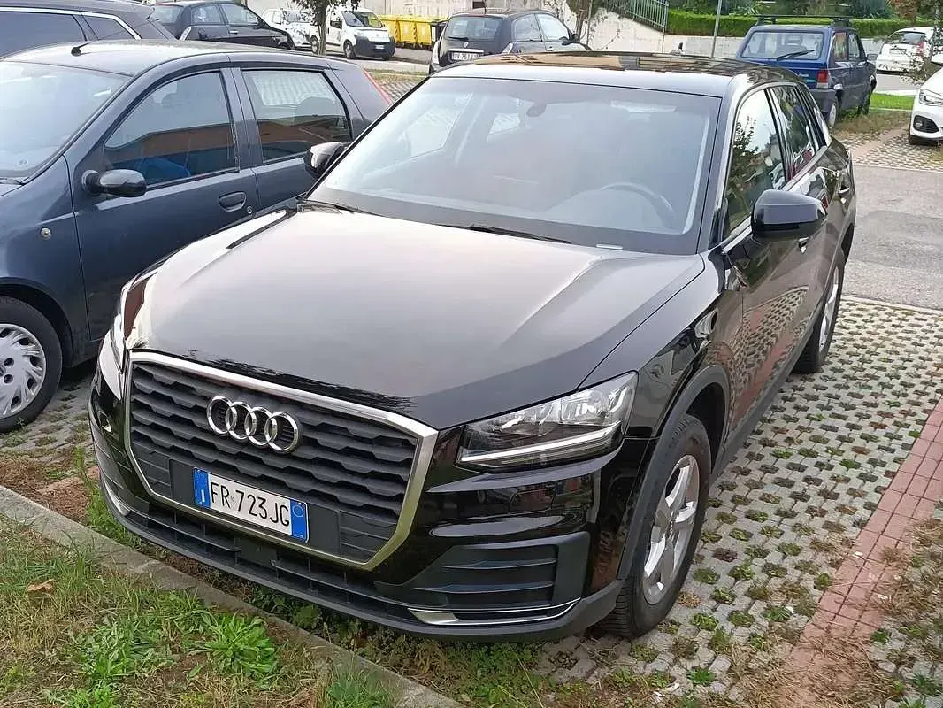 Usata Audi Q2 Business 116 CV (85 kW) 2018 Nero SUV