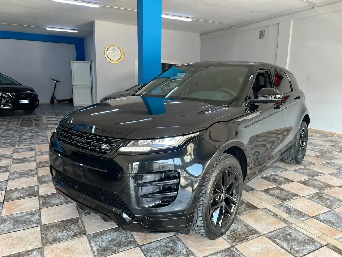 Usata Land Rover Range Rover evoque HSE Dynamic 163 CV (119 kW) 2024 Nero SUV