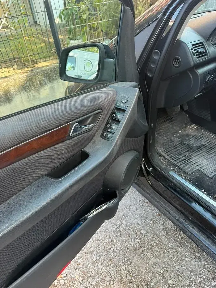 Usata Mercedes A180 116 CV (85 kW) 2009 Nero Berlina