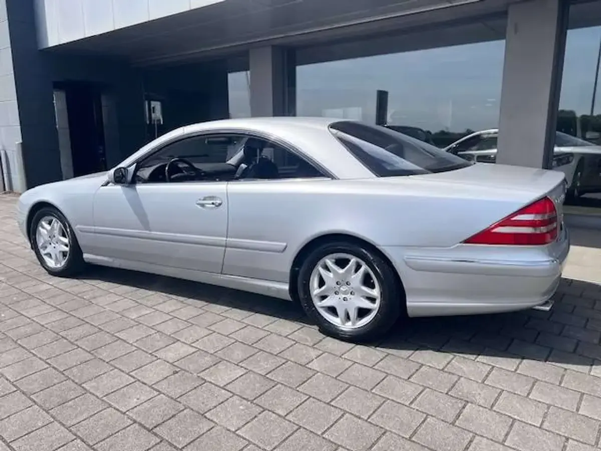 Usata Mercedes CL500 320 CV (235 kW) 2000 Argento Coupé
