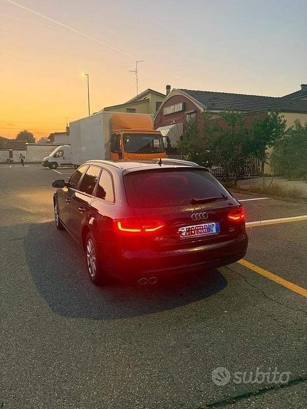 Usata Audi A4 Business Plus 150 CV (110 kW) 2015 Nero Station wagon