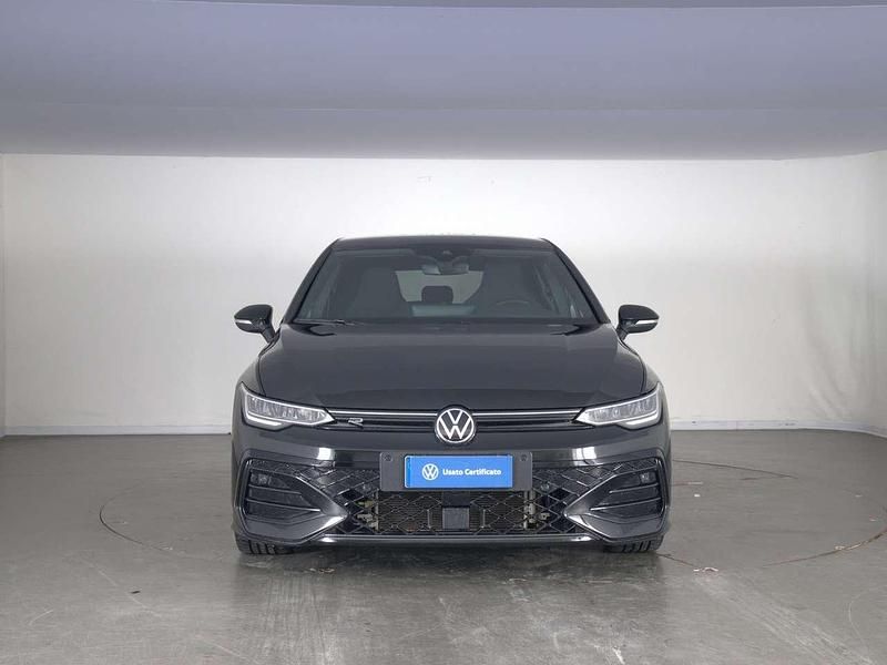 Usata VW Golf VIII R-line 150 CV (110 kW) 2024 Grenadill black metallizzato Berlina