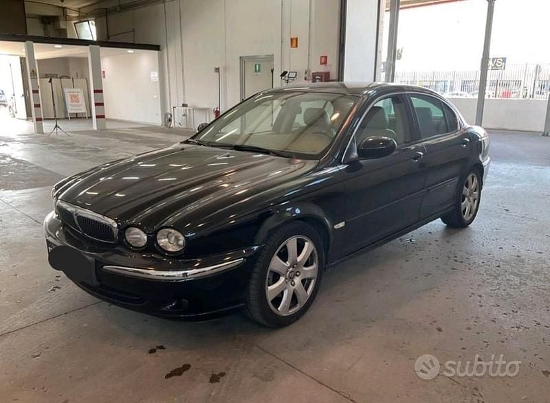 Usata Jaguar X-type Executive 231 CV (169 kW) 2003 Nero Berlina