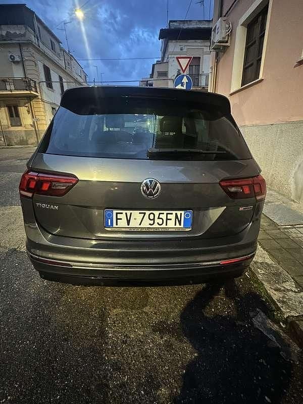 Usata VW Tiguan R-line 177 CV (130 kW) 2019 SUV