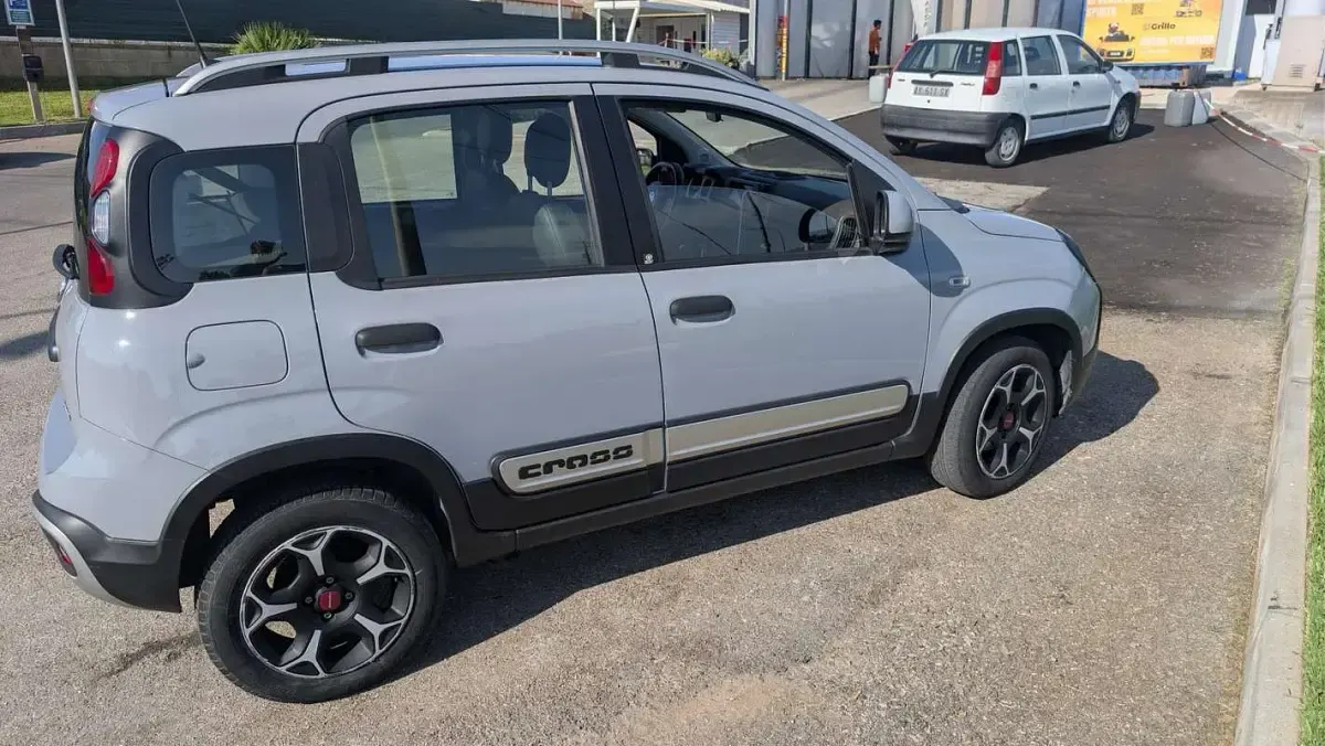 Usata Fiat Panda Cross Cross 69 CV (50 kW) 2022 Utilitaria