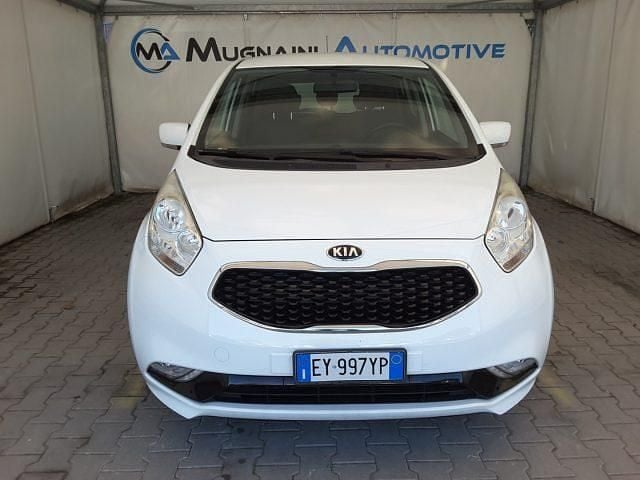 Usata Kia Venga 90 CV (66 kW) 2015 Bianco Utilitaria