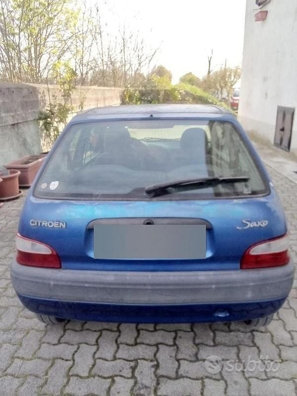 Usata Citroën Saxo 60 CV (44 kW) 1999 Blu Utilitaria