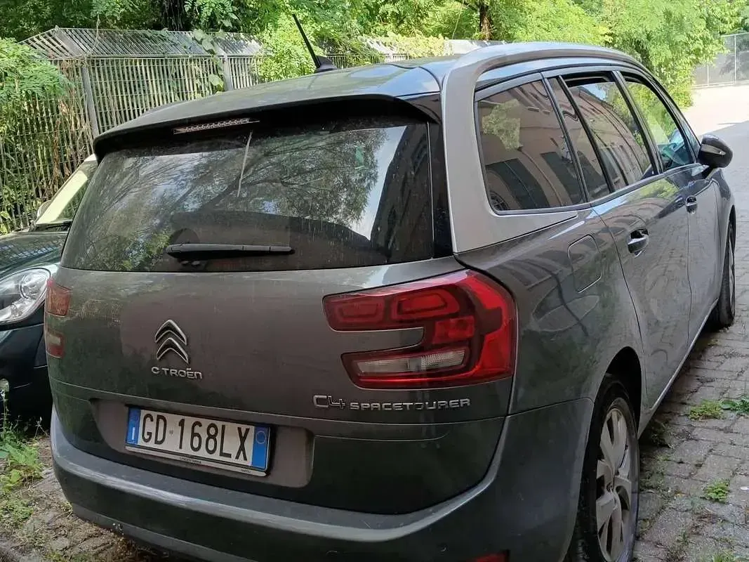 Usata Citroën C4 SpaceTourer Feel 131 CV (96 kW) 2021 Grigio Monovolume