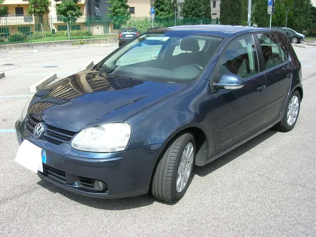 Usata VW Golf IV 140 CV (102 kW) 2006 Blu/azzurro Berlina