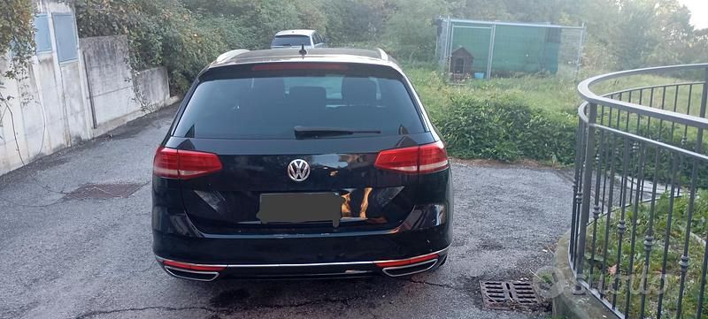 Usata VW Passat 190 CV (139 kW) 2016 Nero Station wagon