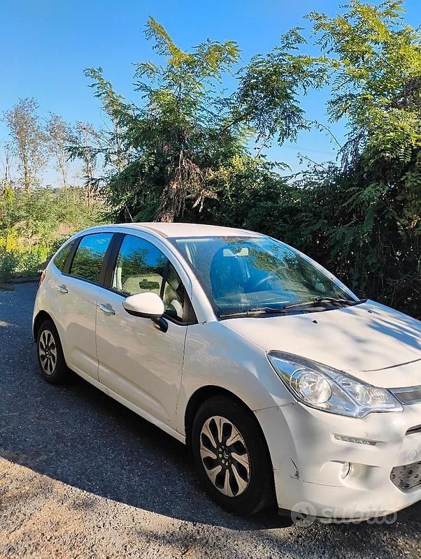 Usata Citroën C3 82 CV (60 kW) 2013 Bianco Utilitaria