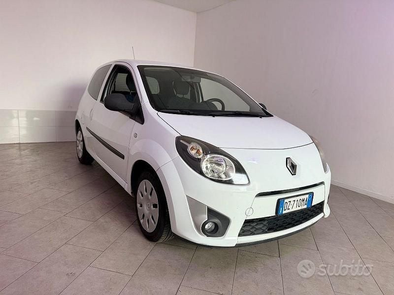 Usata Renault Twingo LE 58 CV (42 kW) 2010 Bianco Utilitaria
