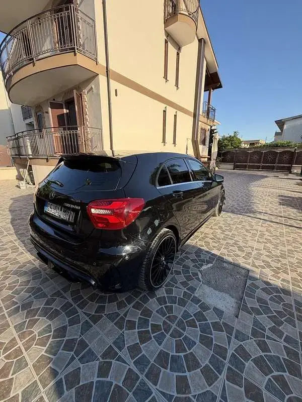 Usata Mercedes A180 AMG 122 CV (89 kW) 2017 Berlina