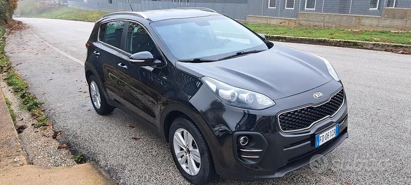 Usata Kia Sportage 115 CV (84 kW) 2016 Nero SUV