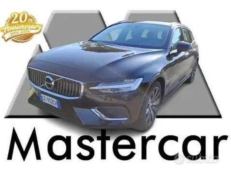 Nero Usata 2021 Volvo V60 Station wagon | 27.900 € (Super prezzo) - Immagine 1/4