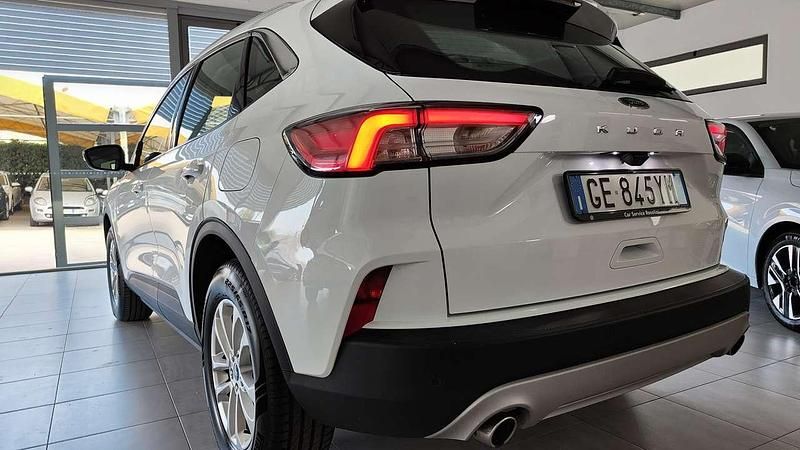 Usata Ford Kuga Business Edition 120 CV (88 kW) 2021 Bianco SUV