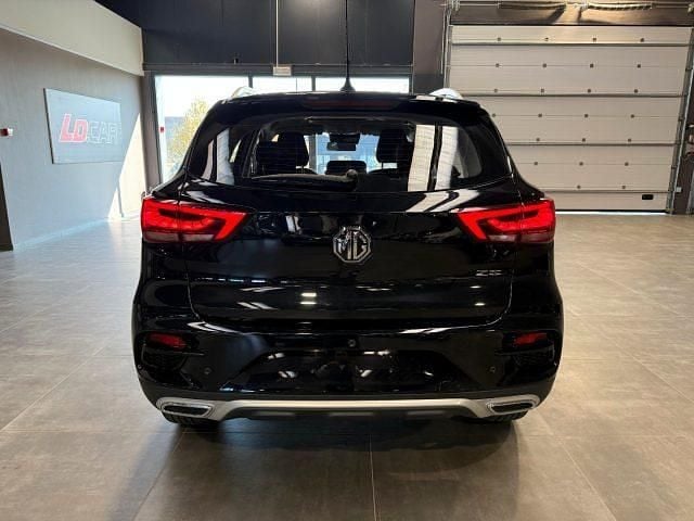 Usata MG ZS Comfort 106 CV (77 kW) 2025 Nero metallizzato SUV