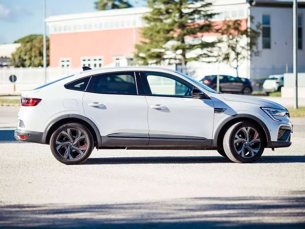 Usata Renault Arkana R.S. 140 CV (102 kW) 2022 Bianco SUV