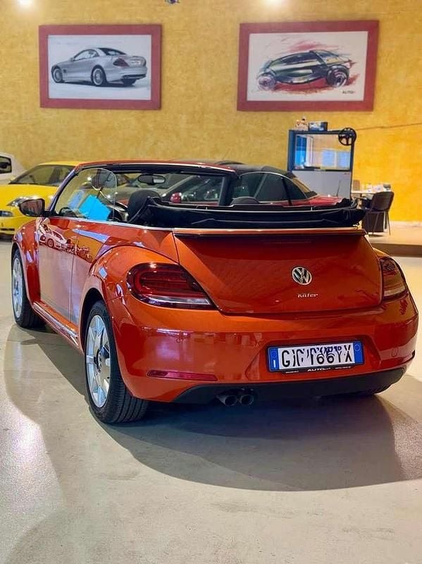 Usata VW Beetle Cabriolet Sport 150 CV (110 kW) 2015 Arancione Cabrio