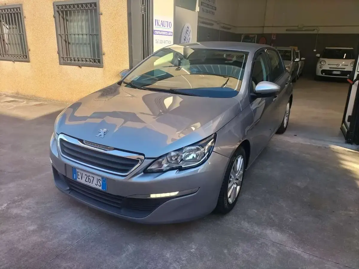 Usata Peugeot 308 92 CV (67 kW) 2014 Grigio Berlina