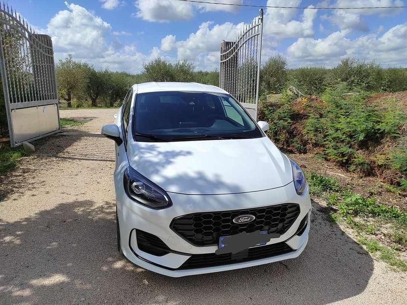 Usata Ford Fiesta ST-Line 125 CV (91 kW) 2022 Bianco Utilitaria
