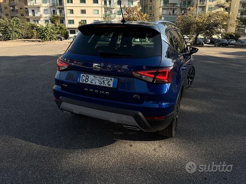 Usata Seat Arona FR 90 CV (66 kW) 2021 Blu SUV