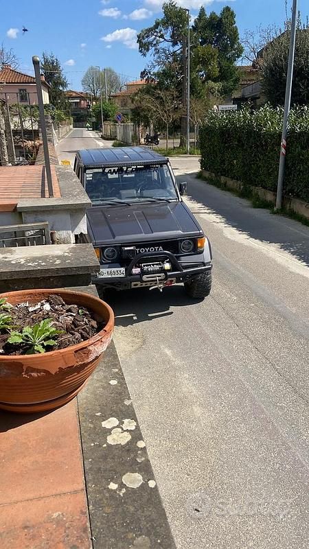 Usata Toyota Land Cruiser 1989 Grigio SUV
