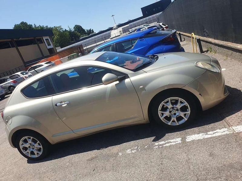 Usata Alfa Romeo MiTo Super 95 CV (69 kW) 2015 Utilitaria