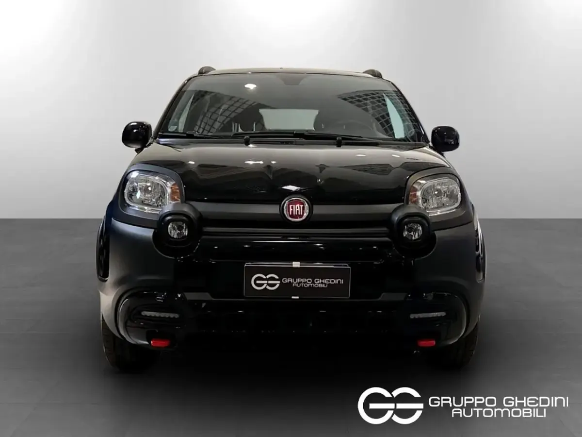 Usata Fiat Panda Cross Cross 69 CV (50 kW) 2023 Nero Utilitaria