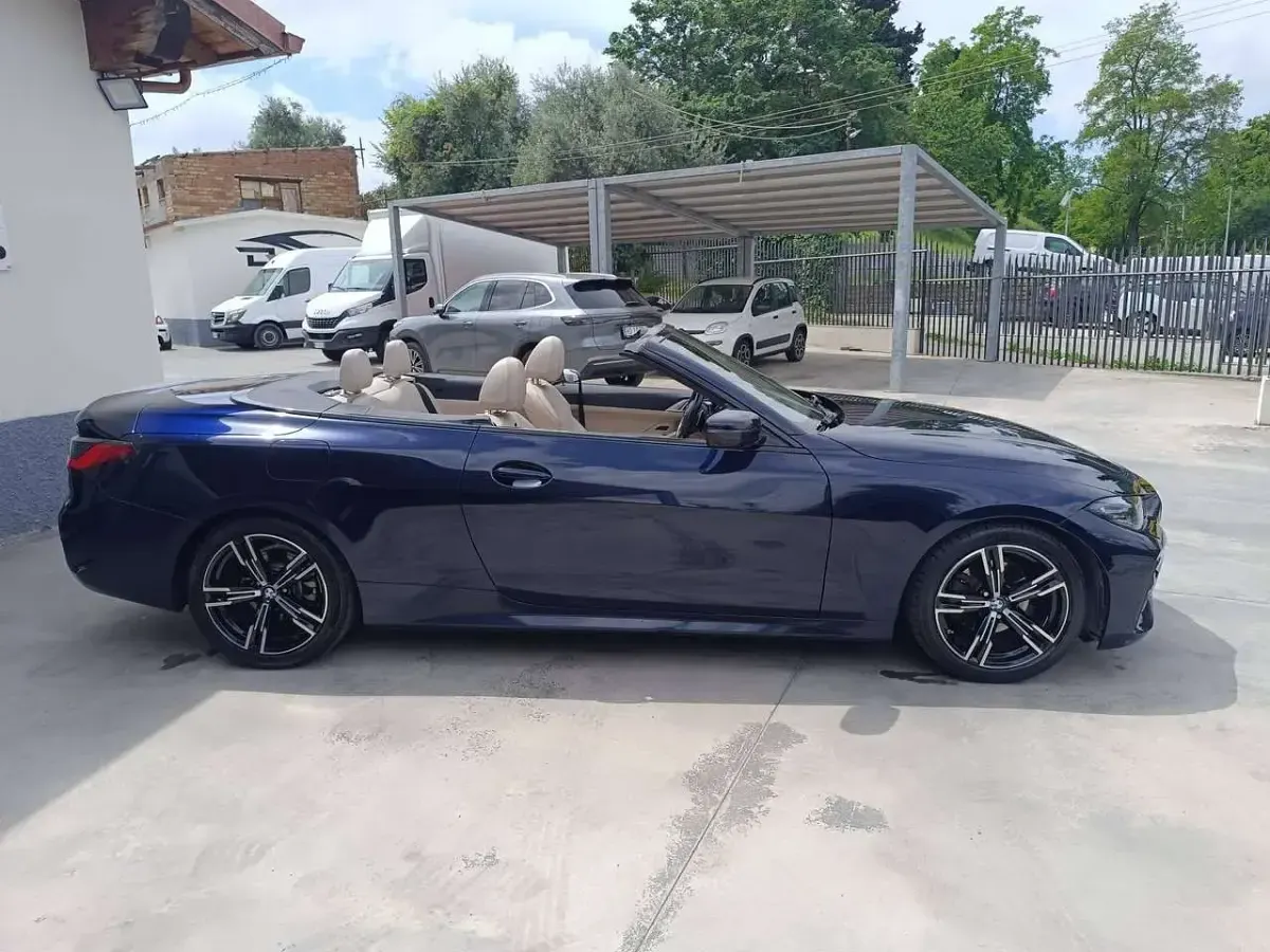 Usata BMW 420 Cabriolet Sport Line 190 CV (139 kW) 2022 Blu/azzurro Cabrio