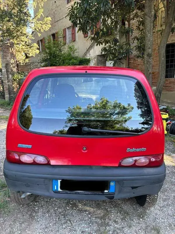 Usata Fiat Seicento Young 39 CV (28 kW) 2000 Rosso Utilitaria