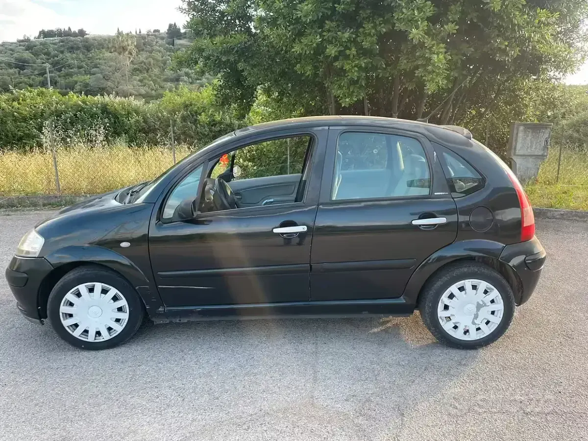 Usata Citroën C3 68 CV (50 kW) 2004 Nero Berlina