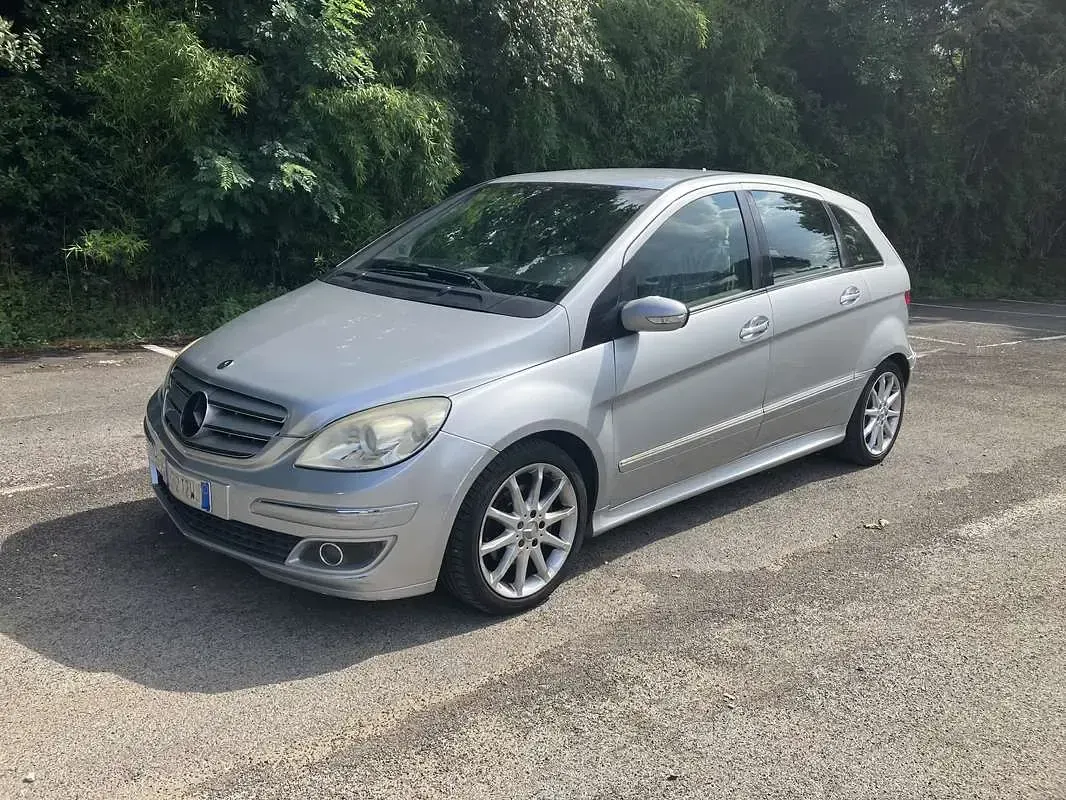 Usata Mercedes B180 109 CV (80 kW) 2008 Monovolume