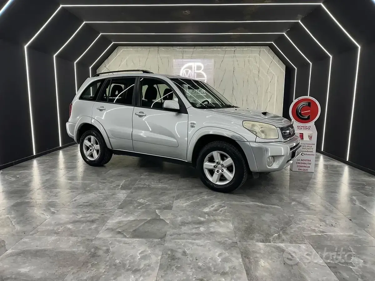 Gebraucht Toyota RAV4 116 PS (85 kW) 2004 Grau SUV