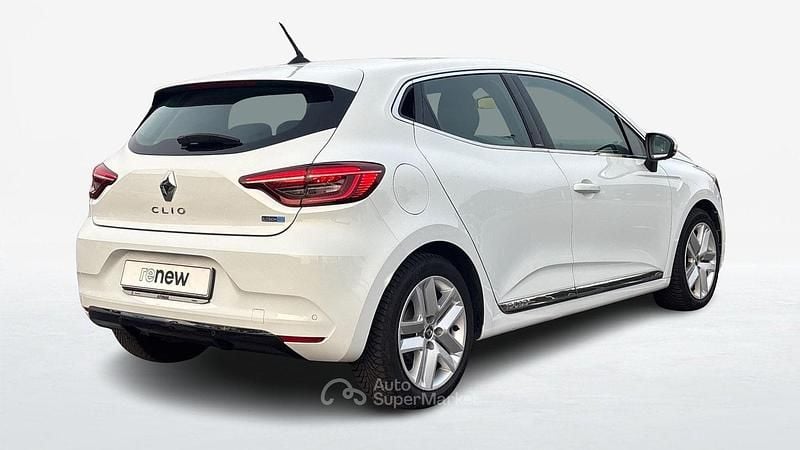 Usata Renault Clio V Intens 140 CV (102 kW) 2021 Bianco Berlina