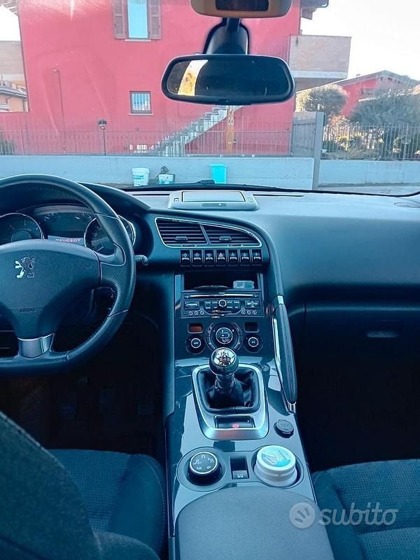 Usata Peugeot 3008 112 CV (82 kW) 2011 Nero Monovolume