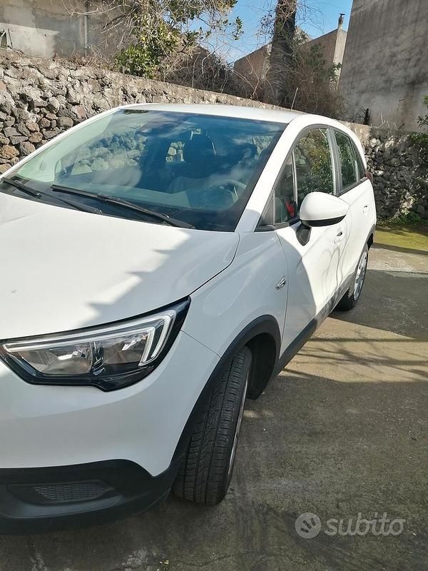 Usata Opel Crossland 2017 Bianco SUV