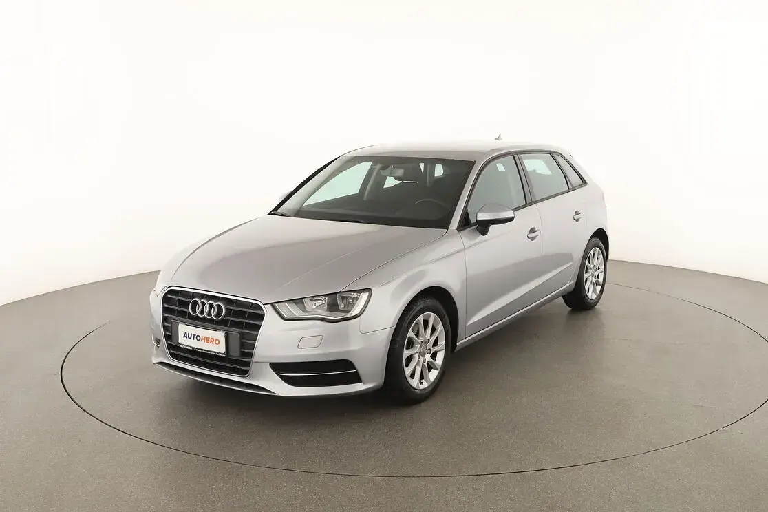 Usata Audi A3 Attraction 110 CV (80 kW) 2015 Berlina